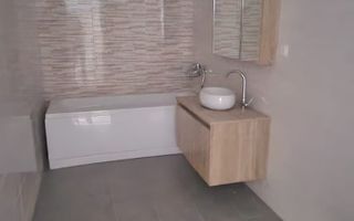 Apartament 3 camere 88 mp Copou 148600 euro - Poză 7