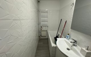 Garsonieră | Parcul Sebastian | Etaj Intermediar | Renovată - Poză 2