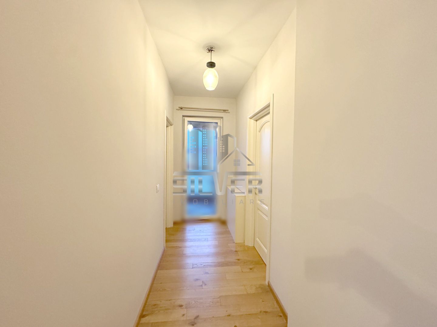 Apartament cu 3 camere/79 mp/parcare subterana/Zona Vivo. - Poză 3