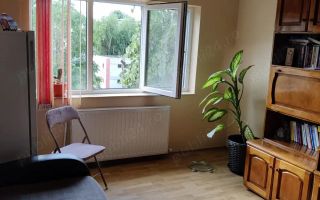 Vând apartament Focșani zona sud - Poză 3