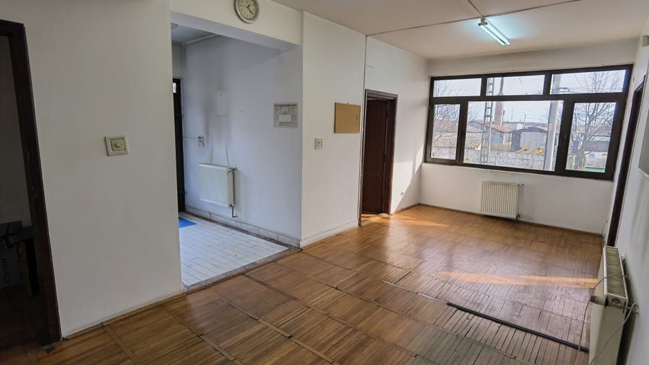 Imobil destinatie birouri + depozit - Poză 1
