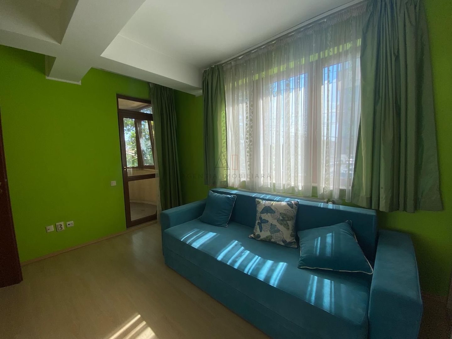 3 Camere Spatios - 2 balcoane - Poză 8