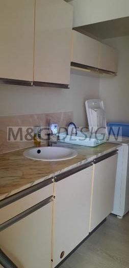 Apartament 2 camere  la curte cu centrala - Poză 3