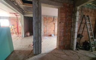 Casa independenta energetic Barnova Cercu, 4 camere, 475 mp teren - Poză 12