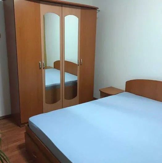SUPEROFERTA! APARTAMENT 3 CAMERE ETAJ 1 BLOC 1984 UVERTURII - Poză 2