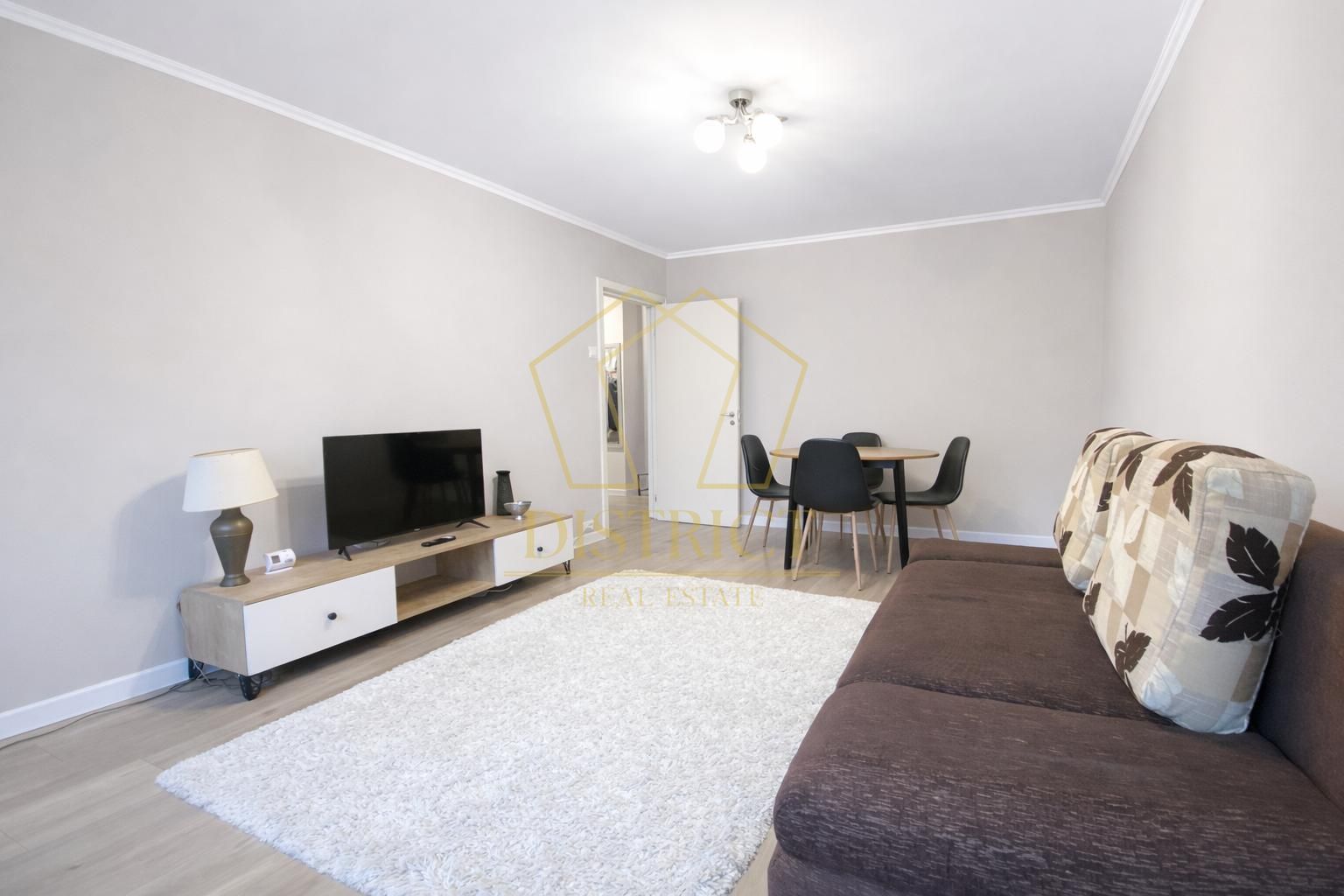 Apartament superb cu 3 camere | Aradului - Poză 1