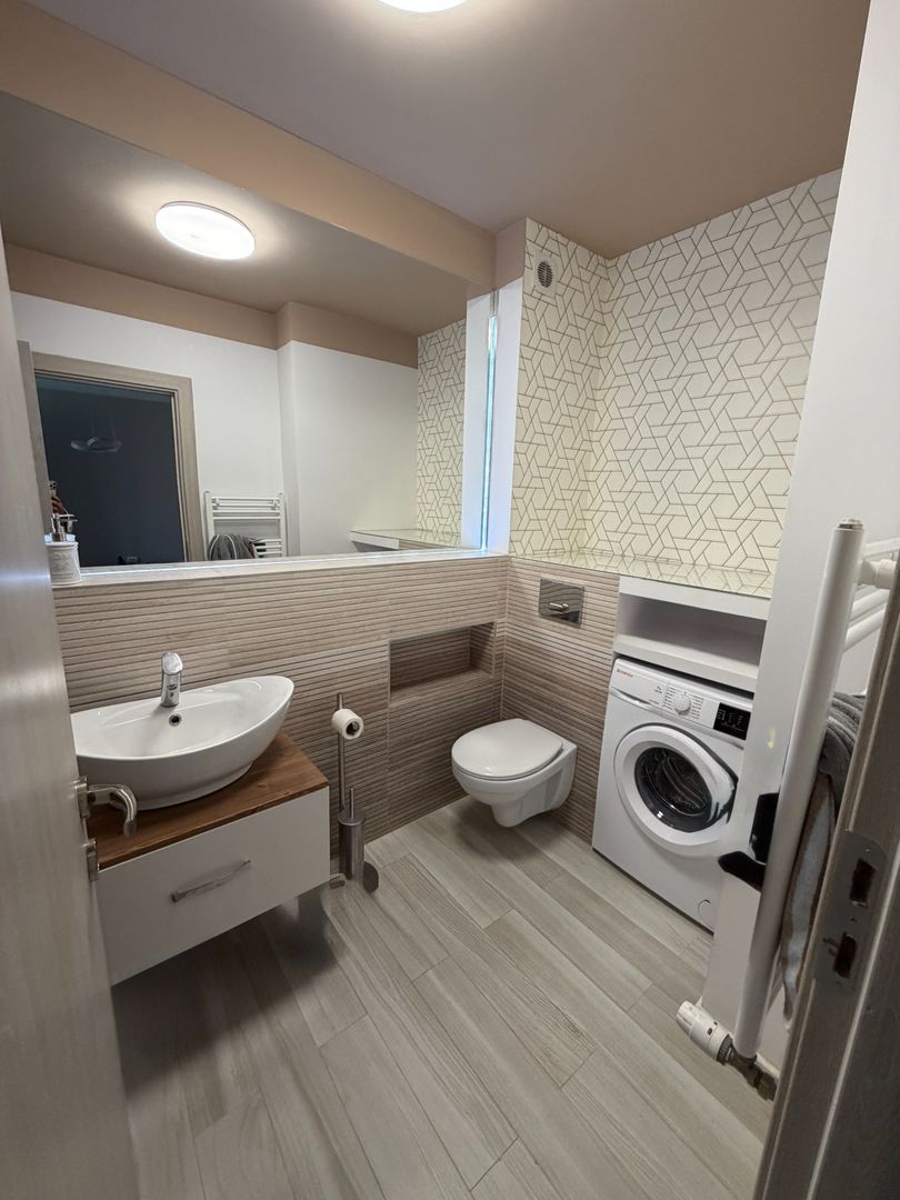 Apartament 2 camere cu parcare - Zona CENTRALA - Str Decebal - Poză 7