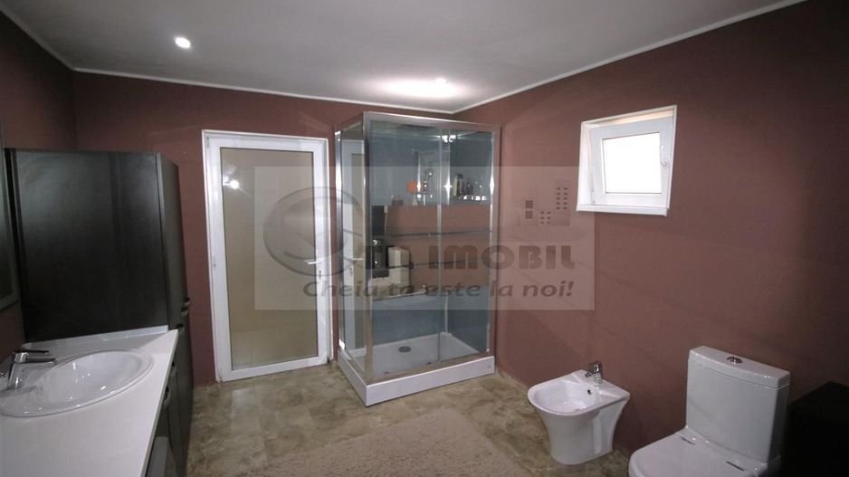 MIROSLAVA CASA EXCLUSIVISTA LA CHEIE LUX STIL MEDITERANEAN MOBILATA - Poză 36