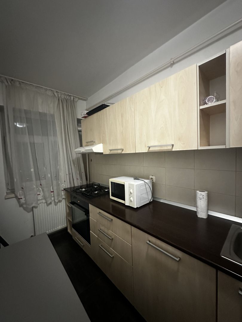Apartament 2 camere, parcare inclusă, centrală, metrou, pet friendly - Poză 11