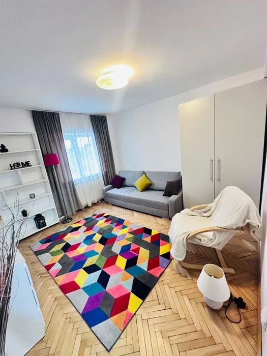 Studio modern de inchirat, Timpuri Noi - Poză 3