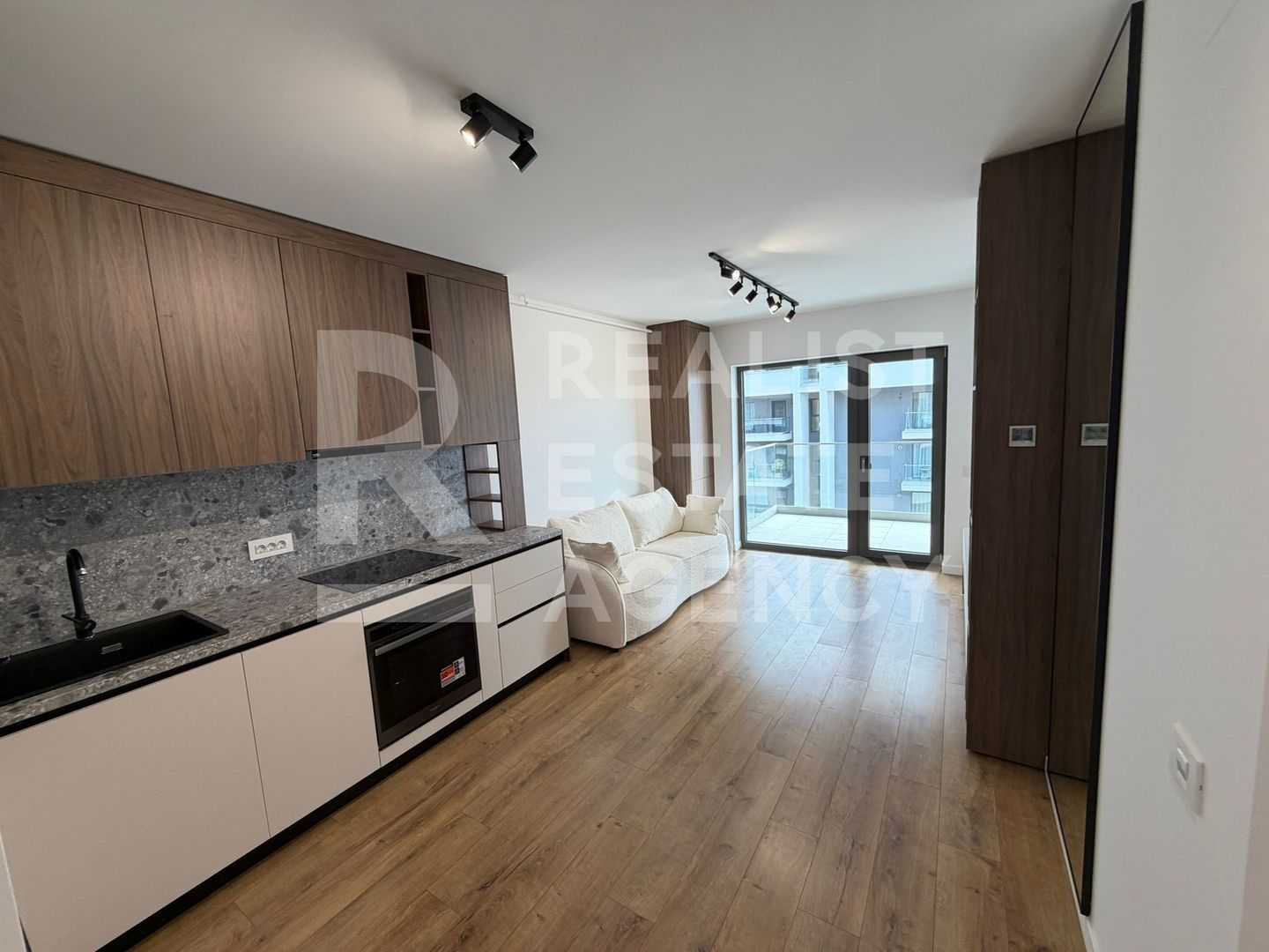 Studio dublu de vânzare în complexul PrimaVista - Poză 2