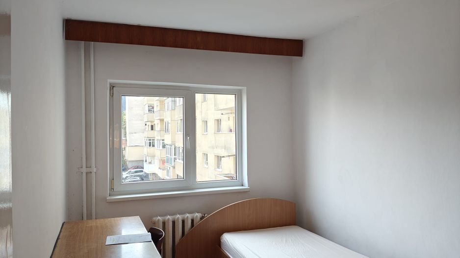 Apartament 3 camere decomandate, cu garaj, Manastur, Calea Floresti - Poză 1