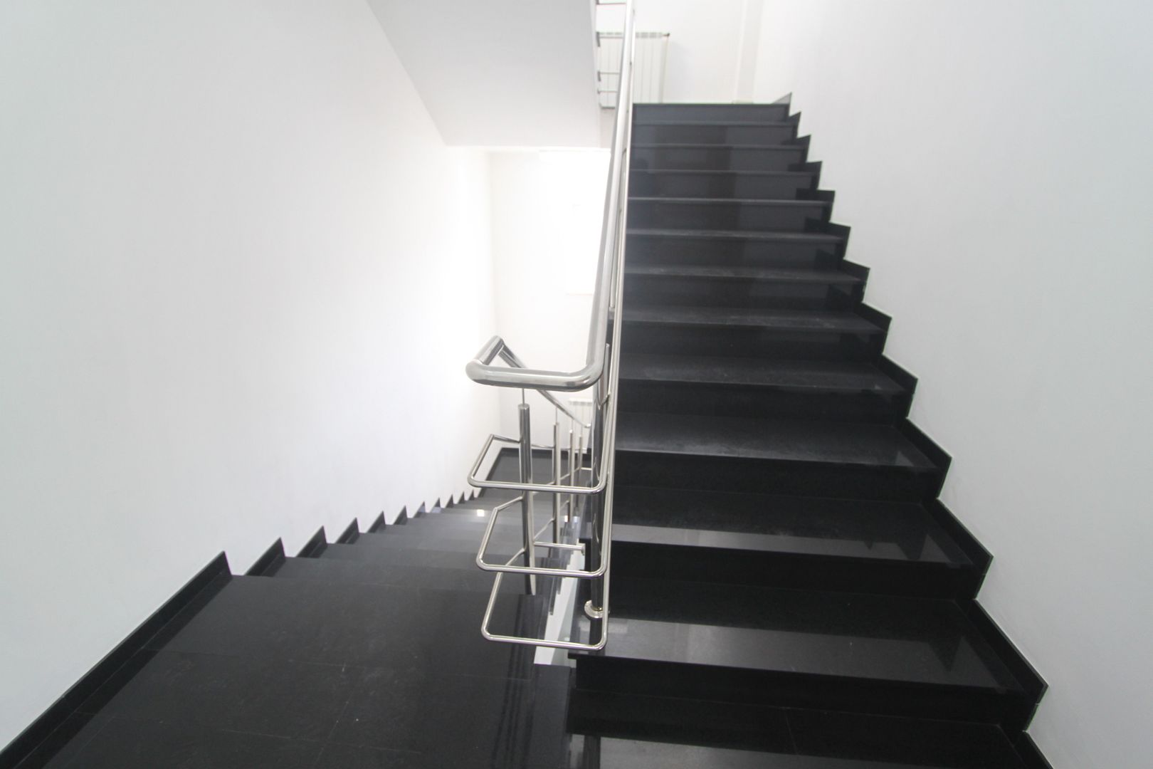 Spatiu birouri- 526mp -4734 euro/luna+TVA - zona Semicentrala - Poză 29