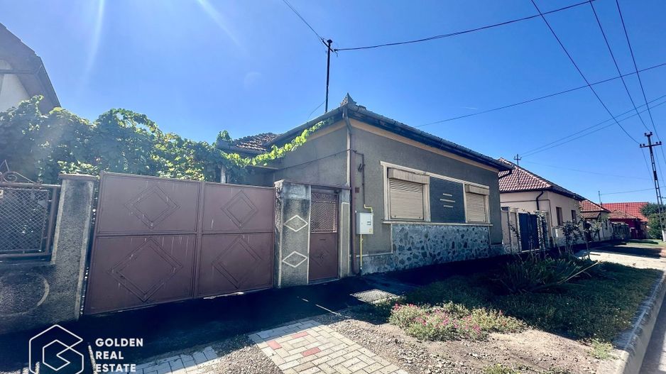 Casa cu teren 525 mp  în Bujac – Petru Maior, comision 0% - Poză 1