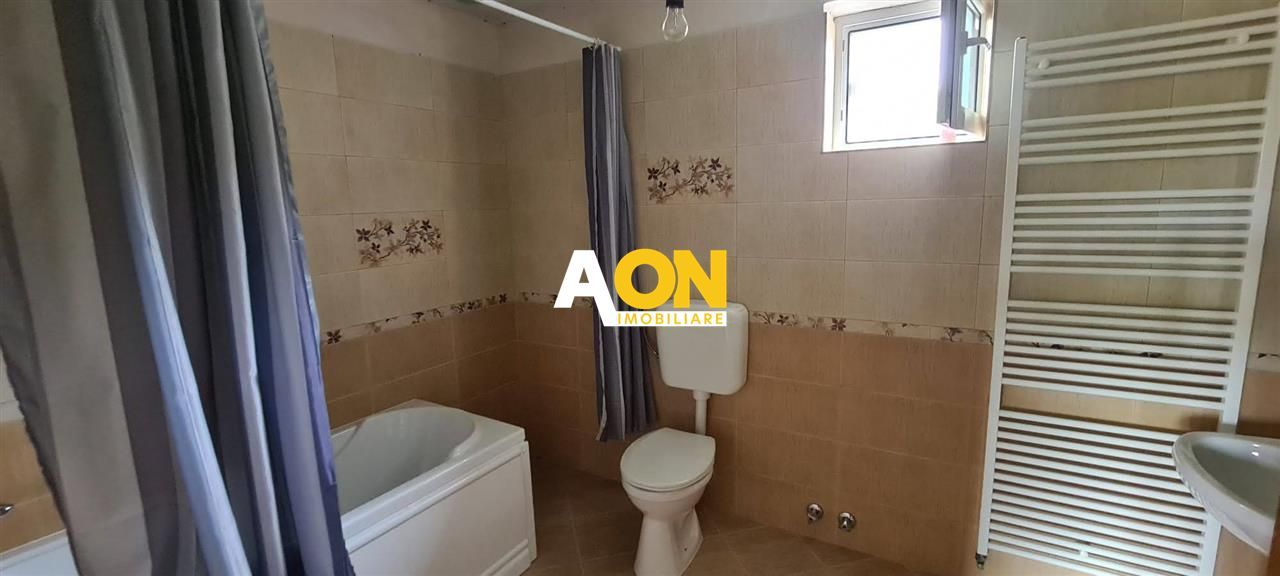 De vanzare casa 4 camere 1392 mp teren in Oarda de Sus - Poză 14