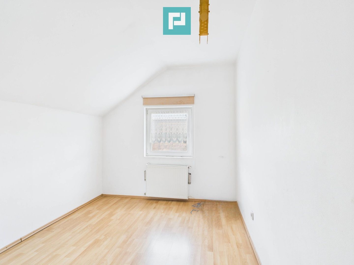 Două locuințe individuale pe 512 mp –  in GIROC - Poză 46