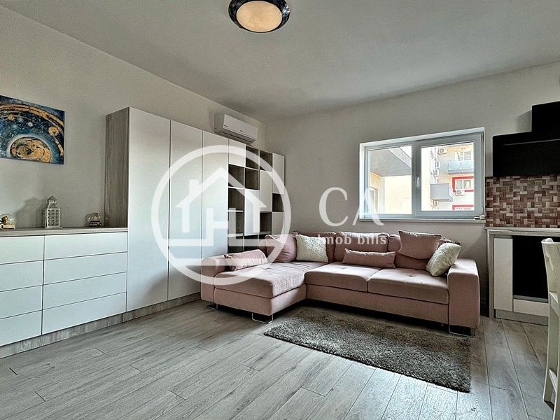 Apartament de închiriat cu 2 camere în complexul Luceafărul, Oradea - Poză 2