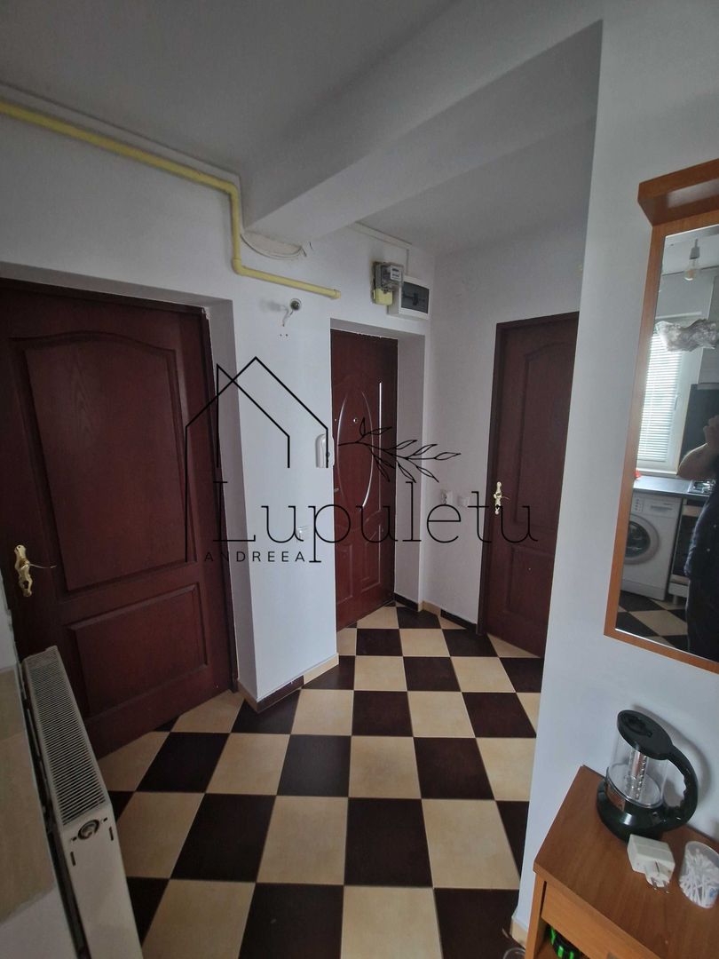 Apartament 3 Camere Complet Renov﻿at | Cisnădie | Etaj 2 din 4 | 50 MP - Poză 4