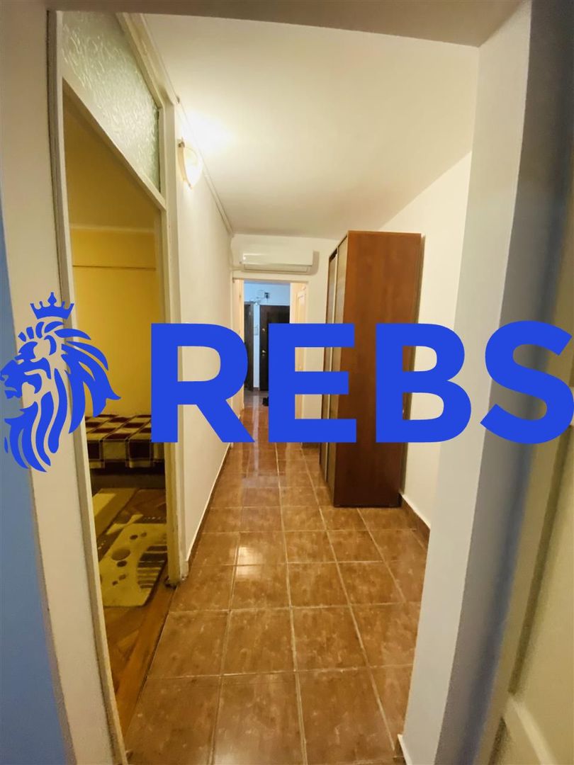 Apartament cu 3 camere 2 bai Iosia - Poză 2