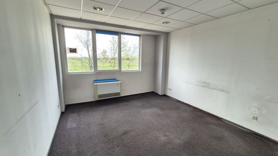 Hala 1040 mp + Spatiu de birouri 400 mp - Militari - Poză 8