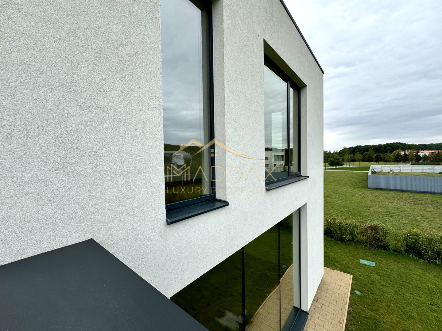 Vila Exclusivista in Mijlocul Naturii *959mp teren*/ 420mpc / Balotesti - Poză 51