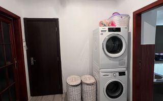 O căsuța cocheta, cu o atmosfera primitoare și calda - Poză 4