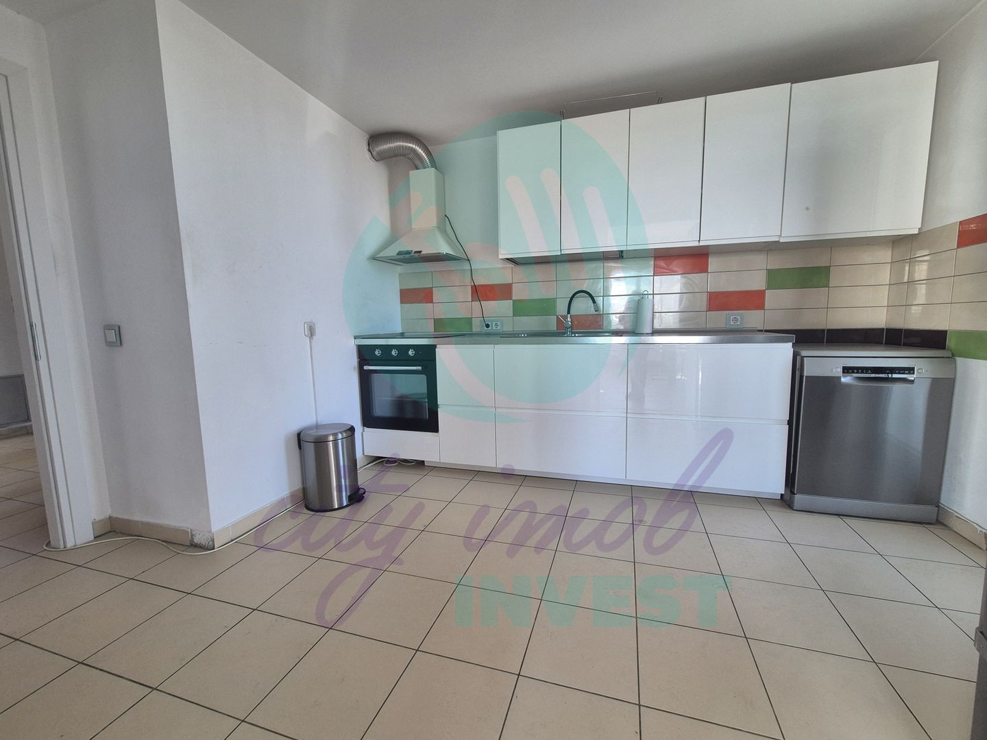 3 camere cu view spectaculos in Asmita Gardens - Poză 13