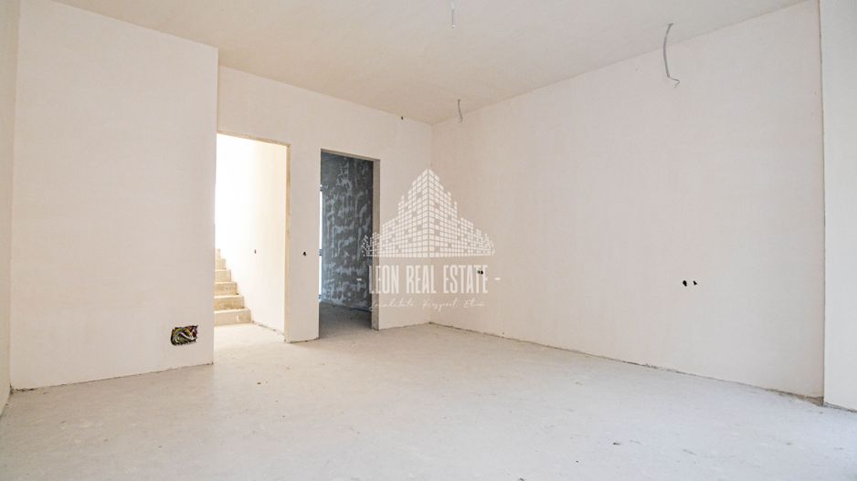 🏡 Casă Individuală Modernă cu Panoramă Superbă in Florești, zona VIVO - Poză 5