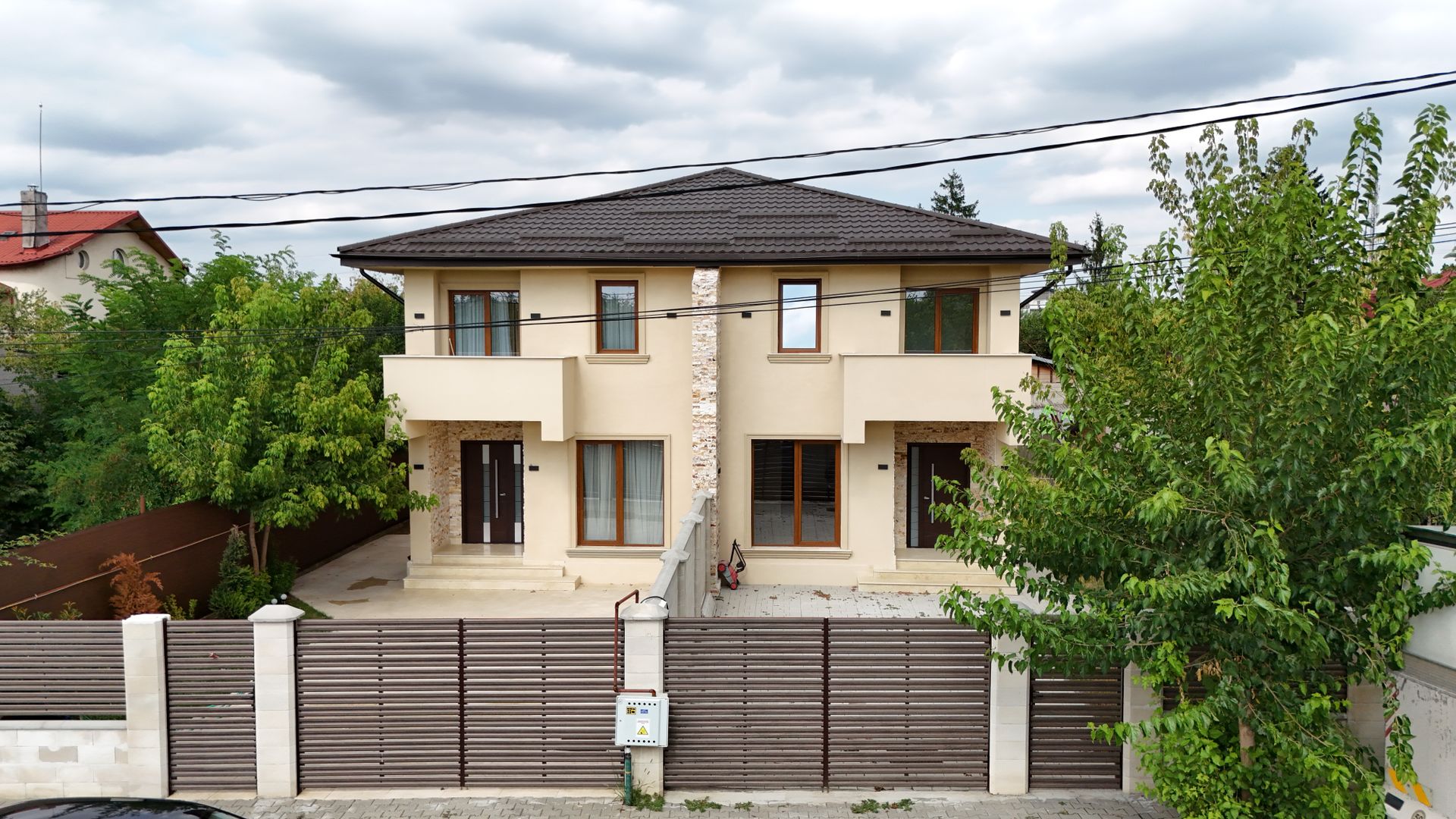Casă / Vilă tip duplex 4 camere de vânzare Chitila | Centru - Poză 1