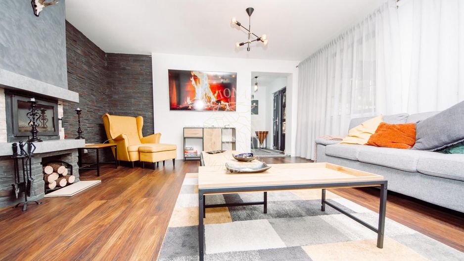 Pensiune Moderna 200 mp-teren 1000 mp-foisor-terasa-balcoane-Colibita - Poză 8