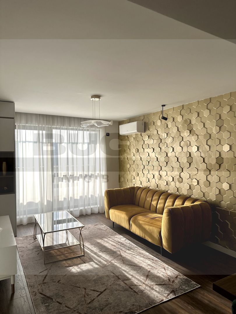 Apartament de 3 camere ultrafinisat, 72mp, parcare, Complex Wings - Poză 1