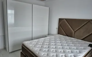 Apartament cu doua camere in bloc nou zona Pietricica. - Poză 12