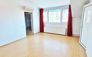 Casa in zona centralain vecinatatea padurii - Poză 10