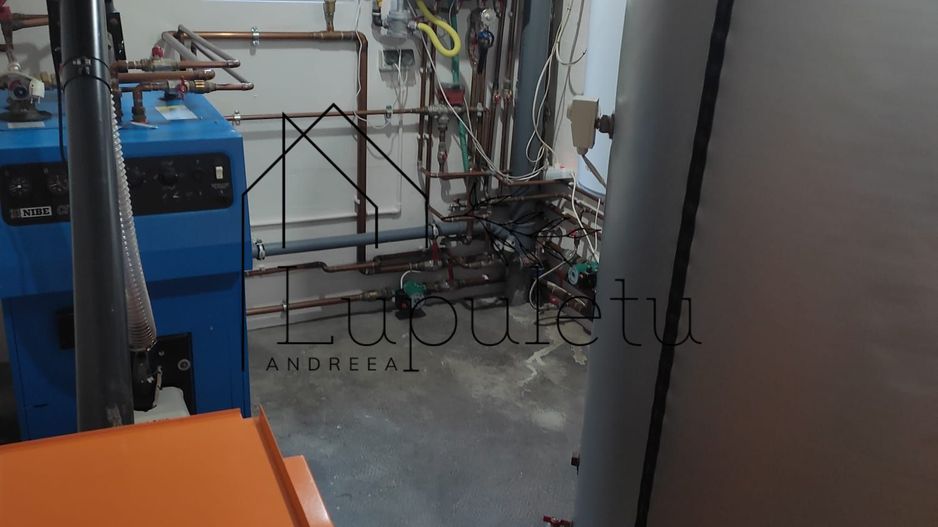 Casa de Vanzare | Individuala | 5 Camere |  184 MPU | Sura Mare - Poză 12