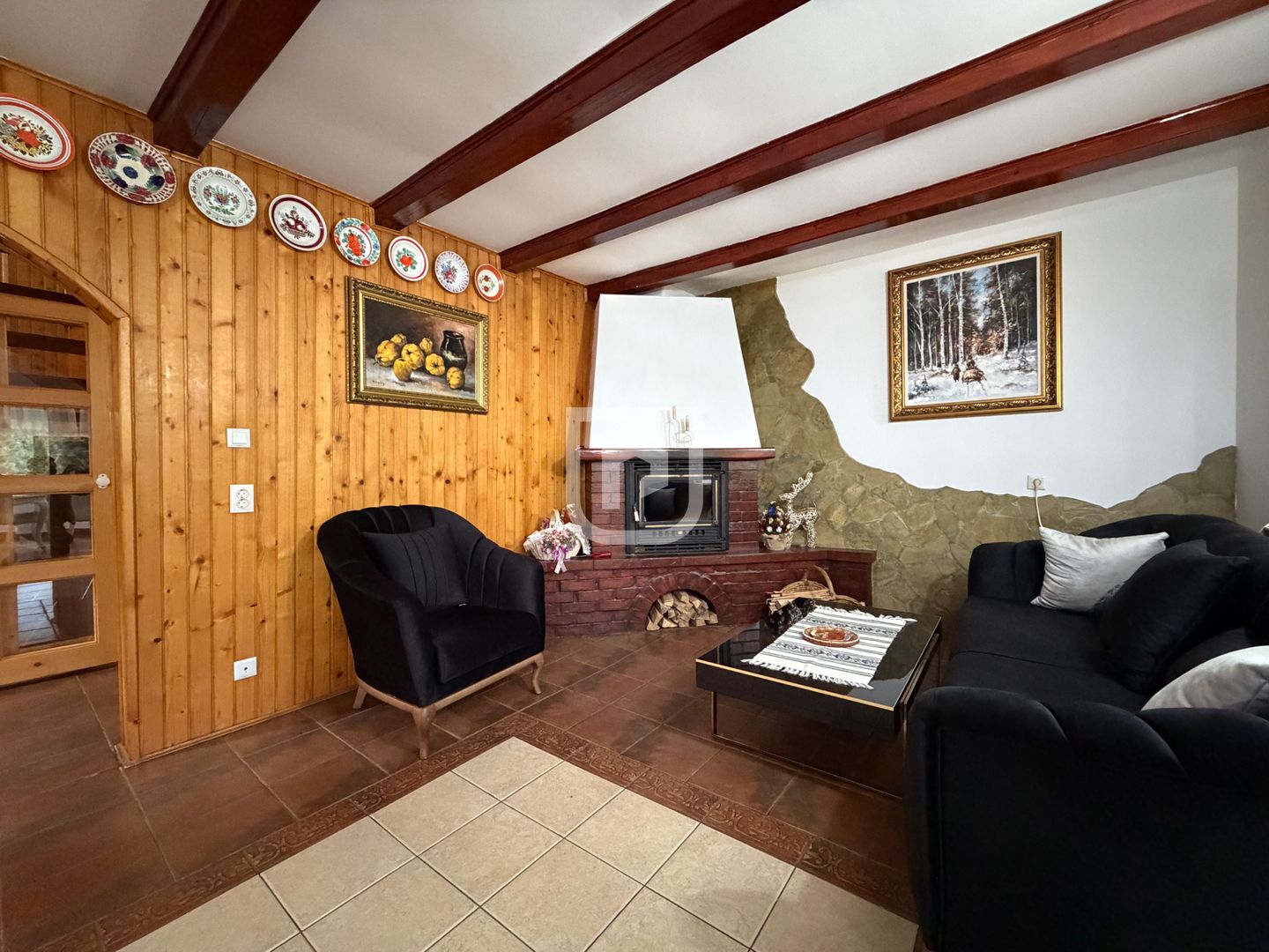 Casa / Pensiune 5 dormitoare Manastirea Humorului - Poză 10