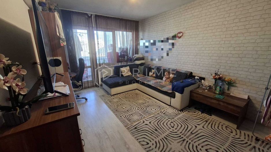 Apartament cu 3 camere, decomandat – Cartier Tudor, Zona Diamant - Poză 1