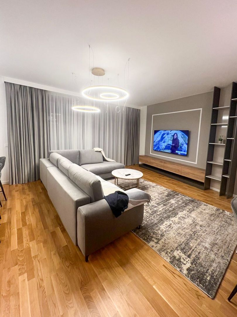 Închiriere apartament 3 camere 105mp | 2 locuri de parcare - Poză 1