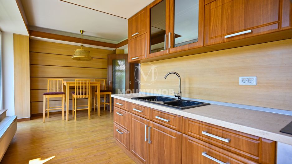 Domeniu Privat in natura, 13 camere, Cheile Rasnoavei - Poză 11