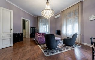 Apartament spatios cu 3 camere de LUX pe Metianu Comision 0