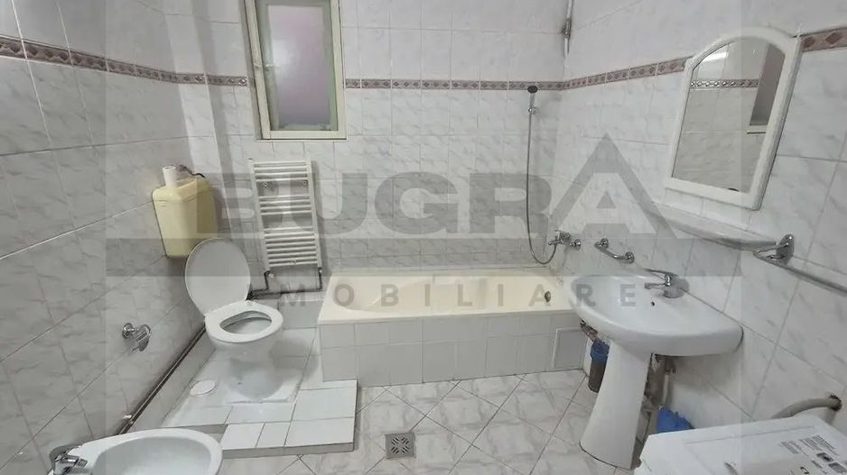 Apartament la casa, 3 camere, 2 bai, 92mp, terasa, zona Iris - Poză 4