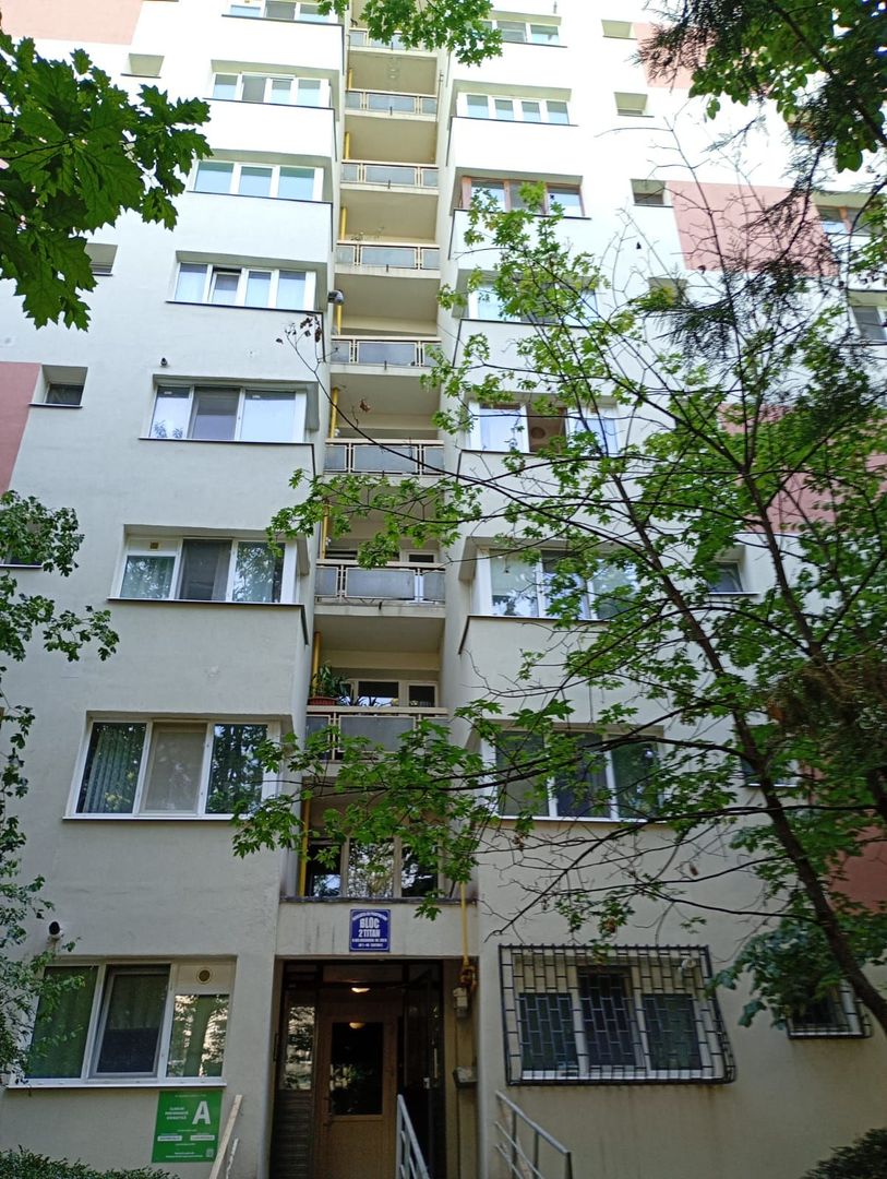 2 camere decomandate, Costin Georgian Metrou 5 min, bloc anvelopat - Poză 10