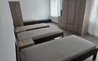Cazare muncitori Ungheni 2 si 3 camere - 35 lei/persoana/noapte - Poză 11