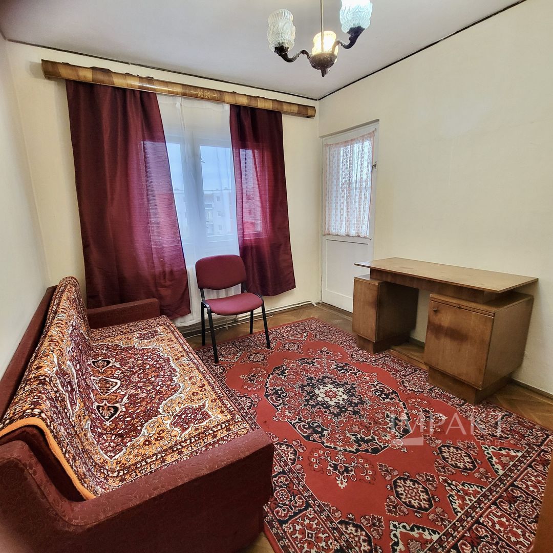 Apartament cu 4 carmere decomandat in Grigorescu - Poză 10
