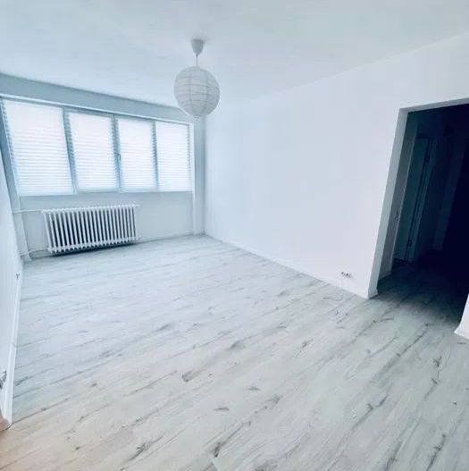 Apartament 3 camere  Metrou Titan/Parc IOR - Poză 2