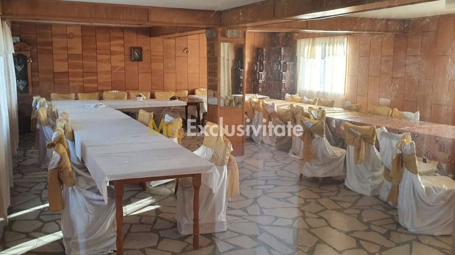 Casa / Pensiune de vânzare – Balta, Gorj sau schimb cu apartament . - Poză 9