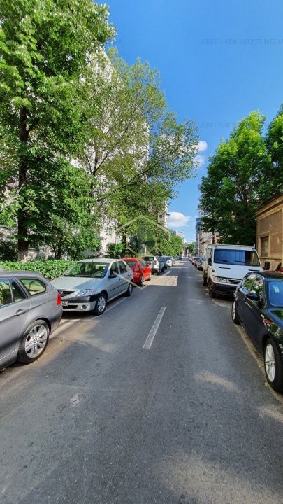 Piata Victoriei - Titulescu, vedere rasarit, decomandat, bloc reabilitat - Poză 15