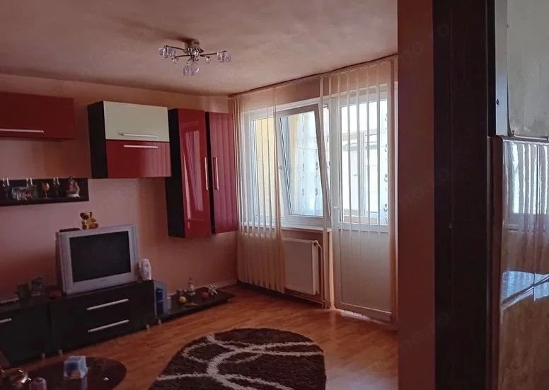 Apartament 2 camere renovat Ocna Mureș - Poză 1