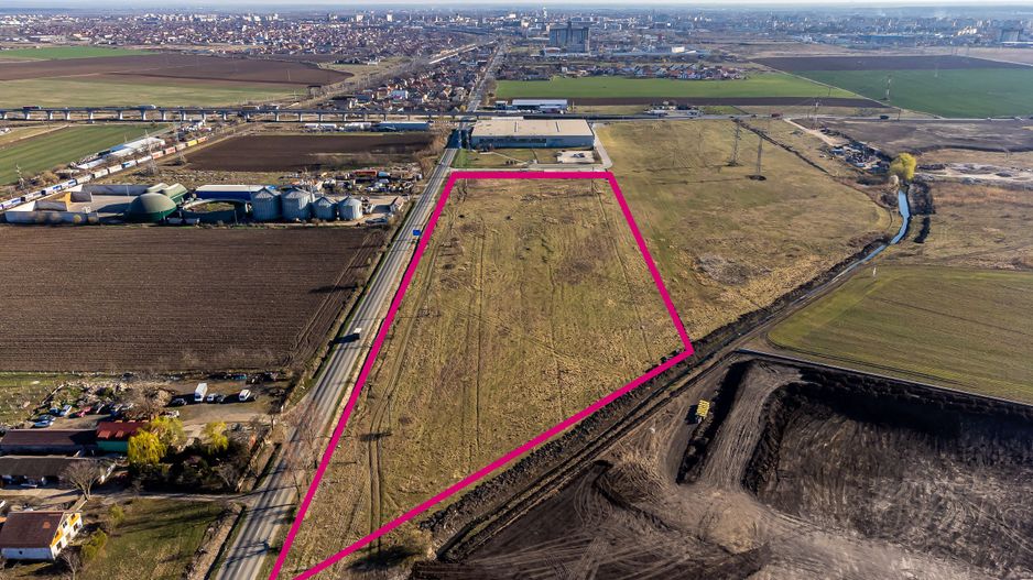 Teren intravilan 4 ha lângă Panduit - Poză 3