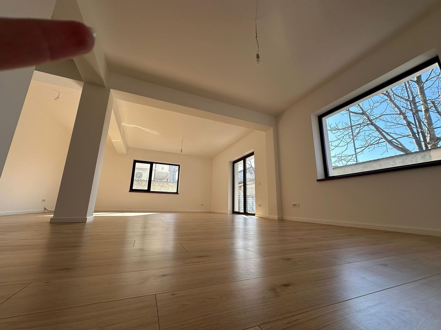 Casa moderna cu mansarda |de inchiriat | Voluntari - Poză 37