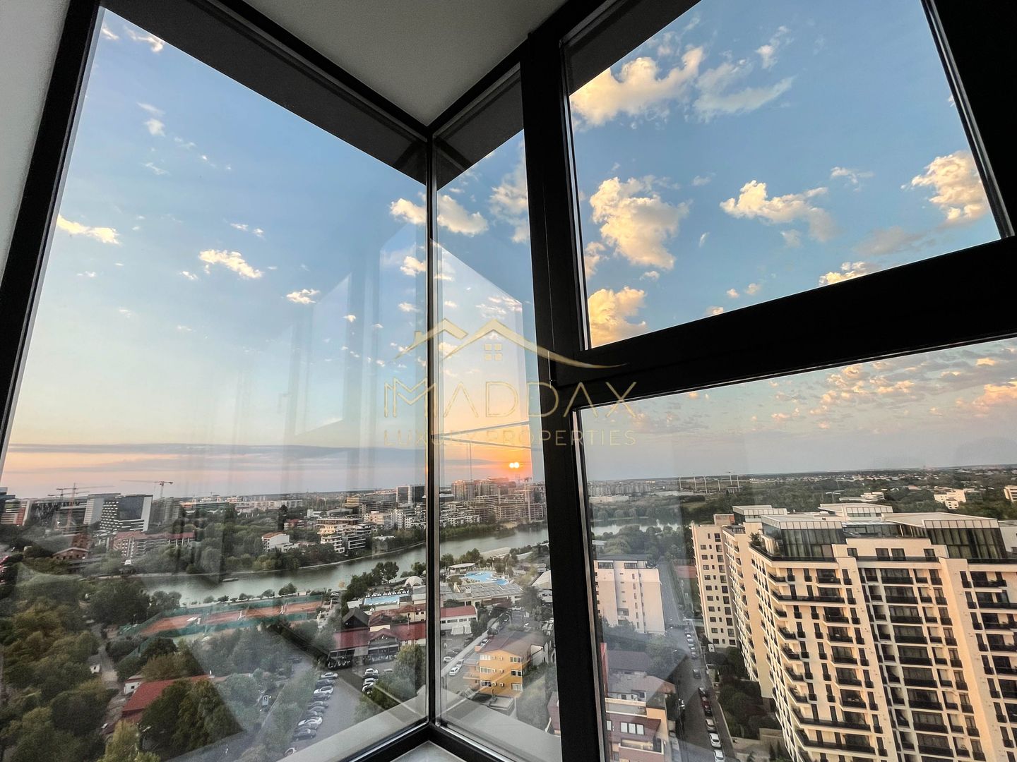 4 Rooms Apartment / Open view of Verdi Park * Fully Furnished* / Floreasca - Poză 6